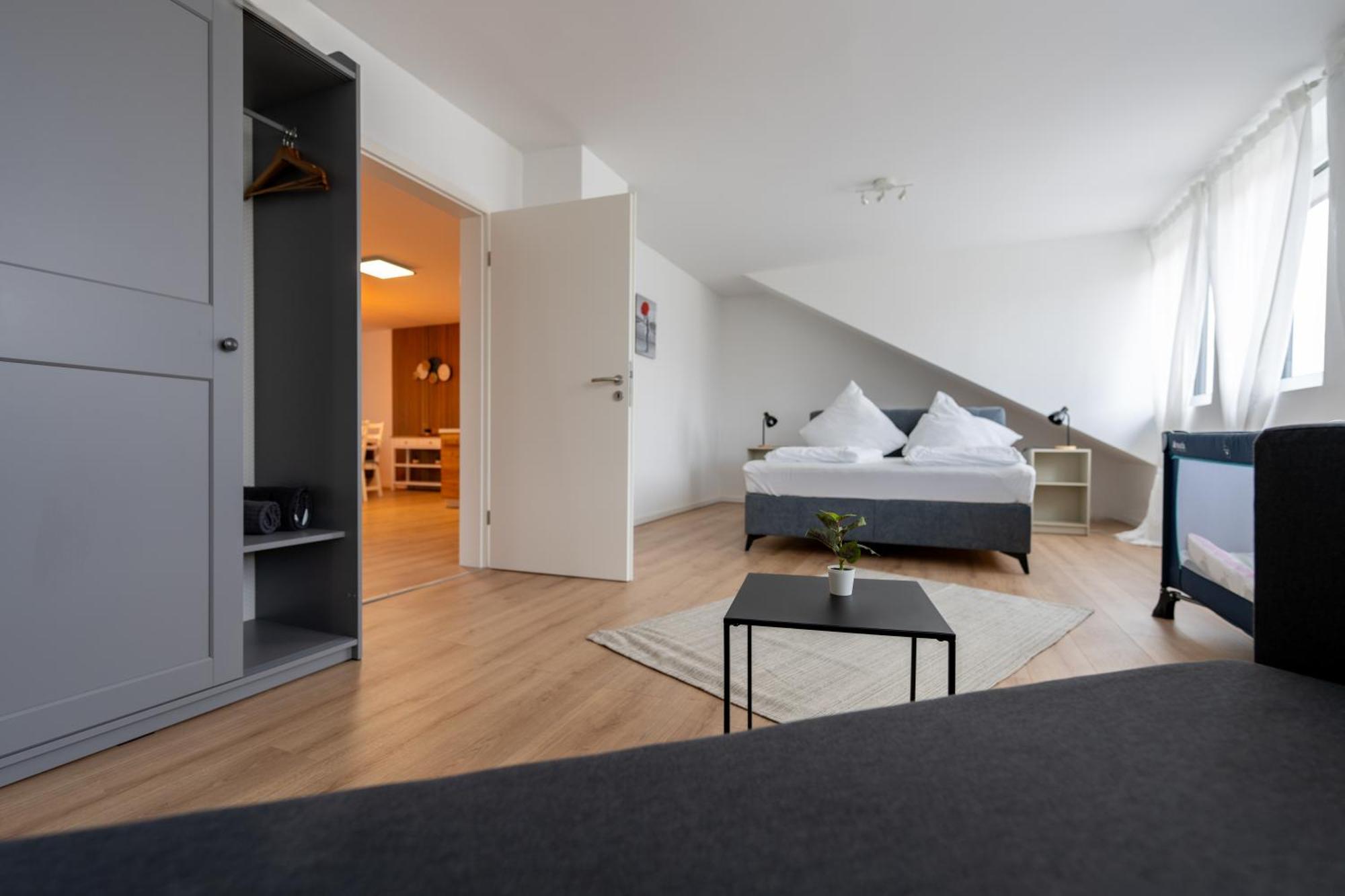 Apartment Im Dachgeschoss Plankstadt Zewnętrze zdjęcie