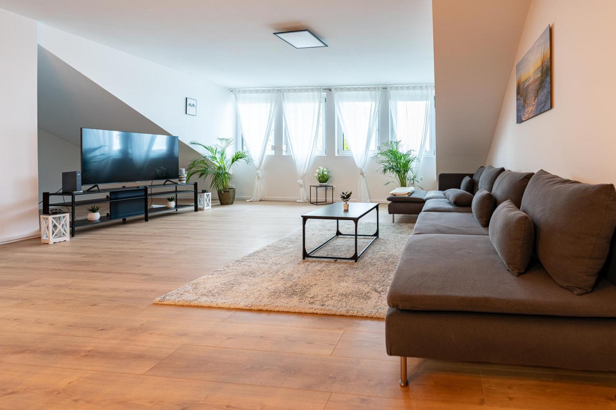 Apartment Im Dachgeschoss Plankstadt Zewnętrze zdjęcie